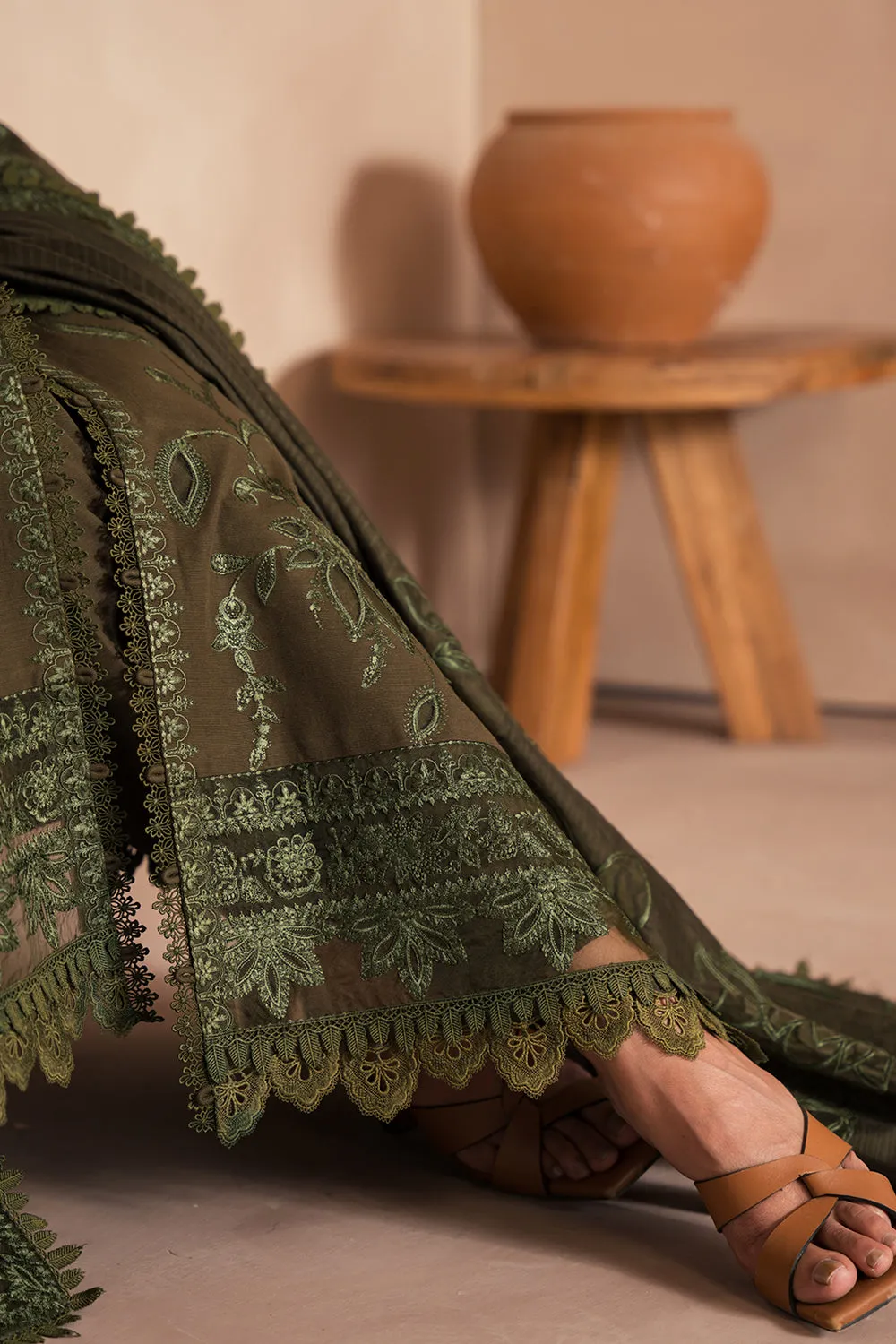 AFROZEH | ELARA LUXURY PRET | LODEN