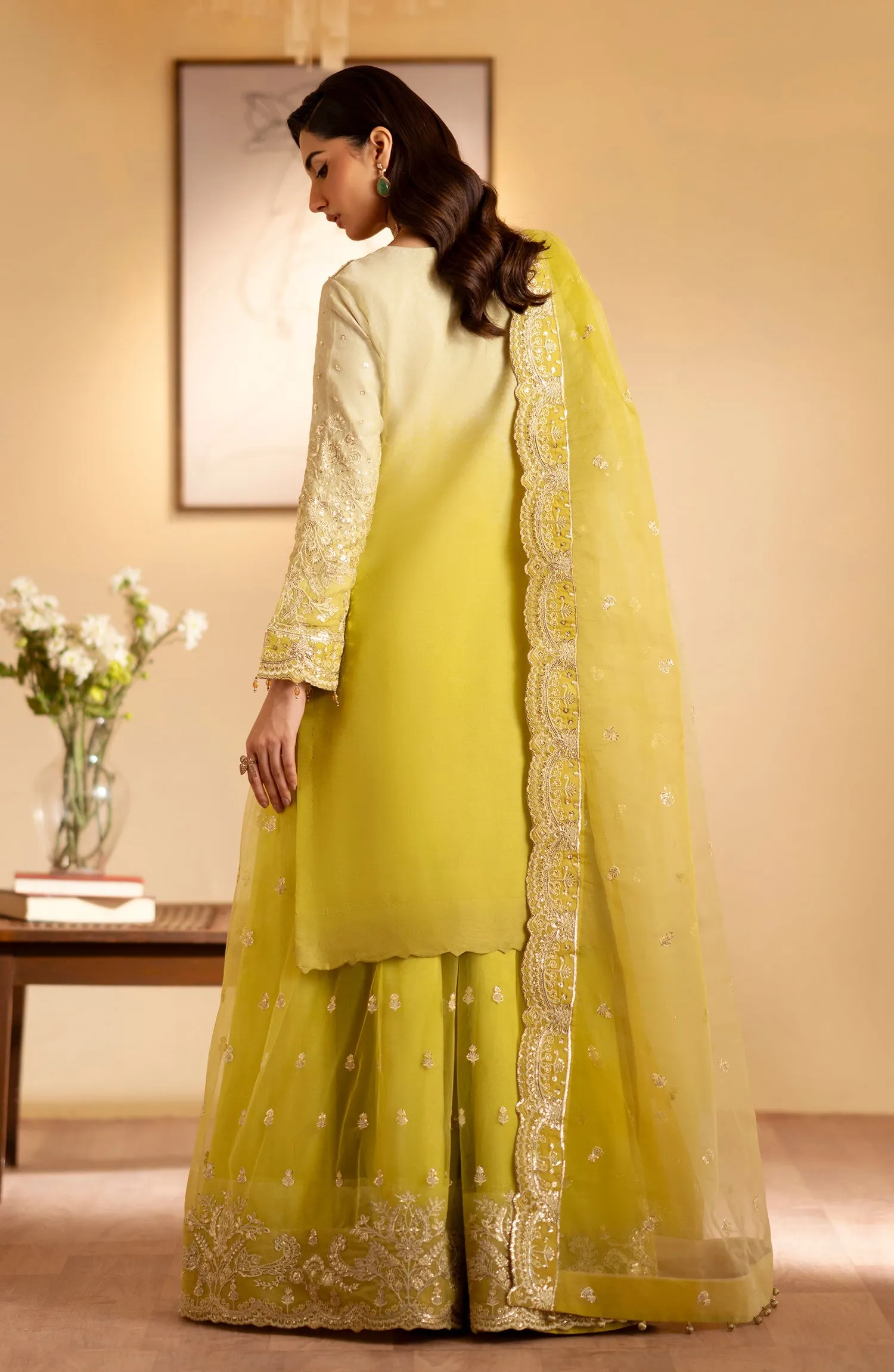 EMAAN ADEEL | Romansiyyah Luxury Formals' 24 | SABIAN