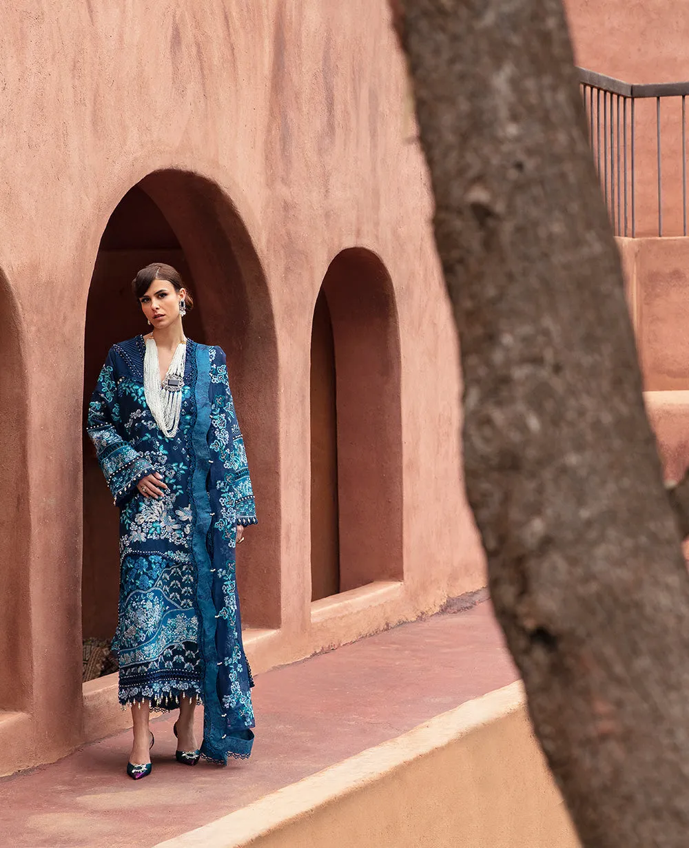 Republic Womenswear | Amaani - Eid Luxury Lawn 2023 | D3-A - NORA