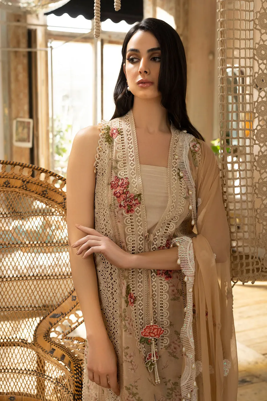 SOBIA NAZIR LUXURY LAWN 2023 | 12B