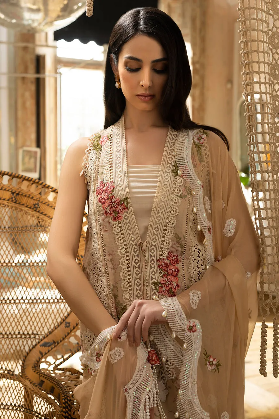 SOBIA NAZIR LUXURY LAWN 2023 | 12B