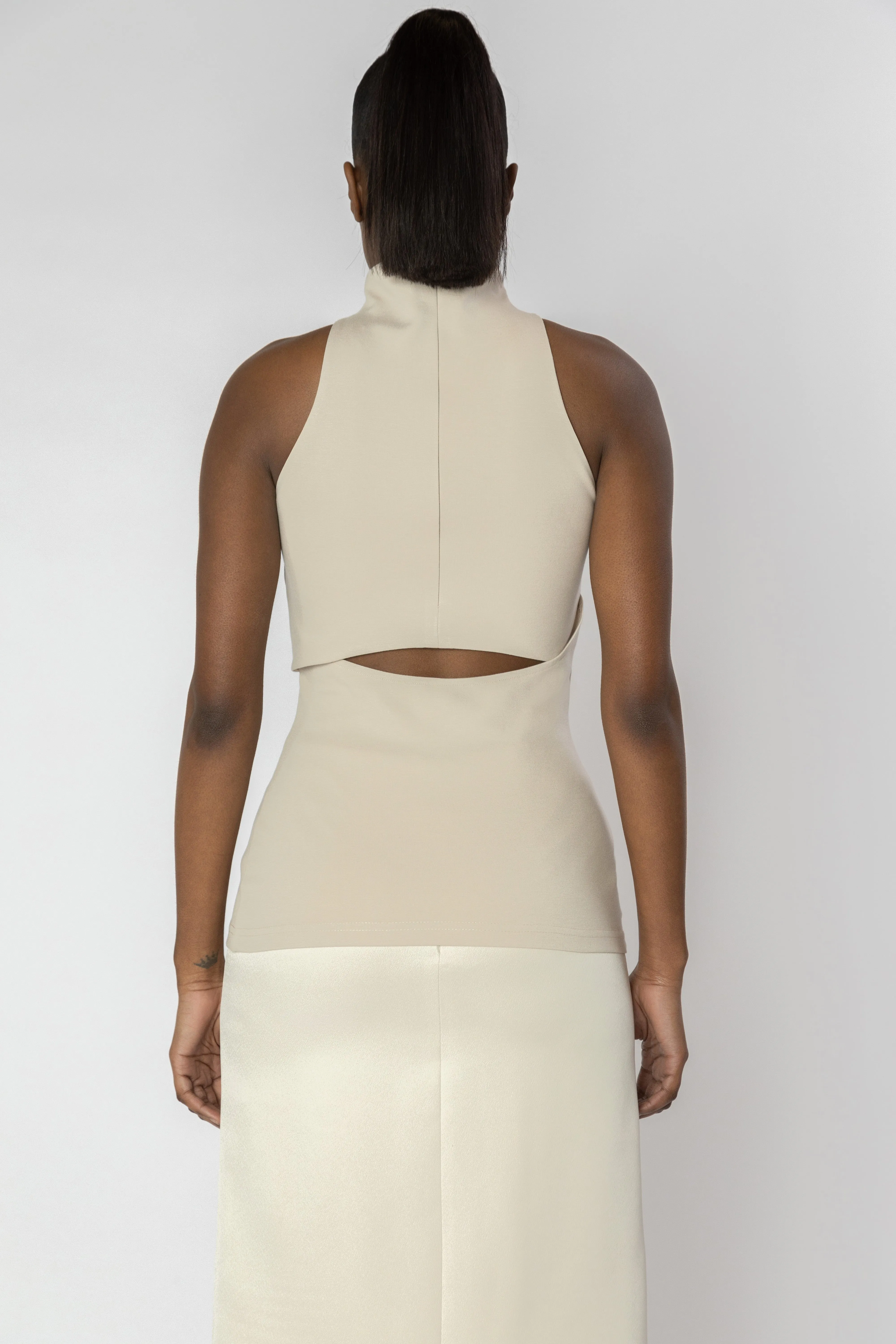 TERASU Halter Cut-out Knit Top
