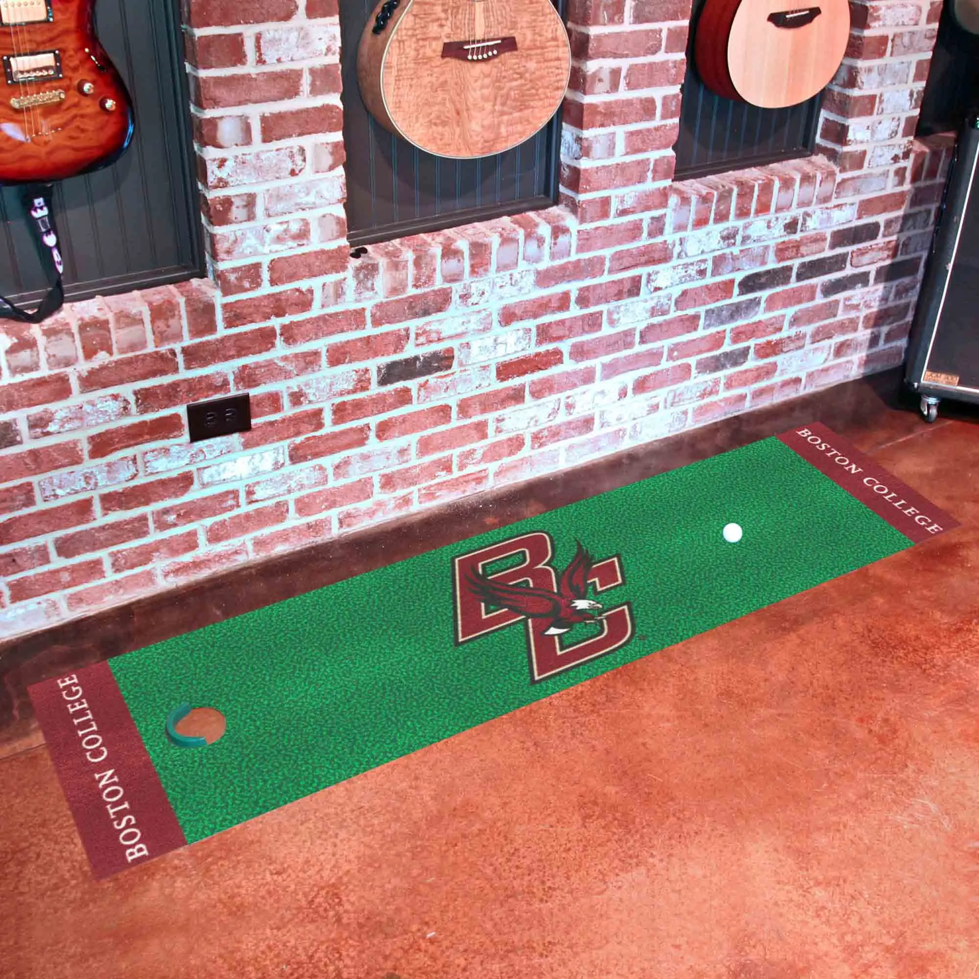 University of Dayton Putting Green Mat