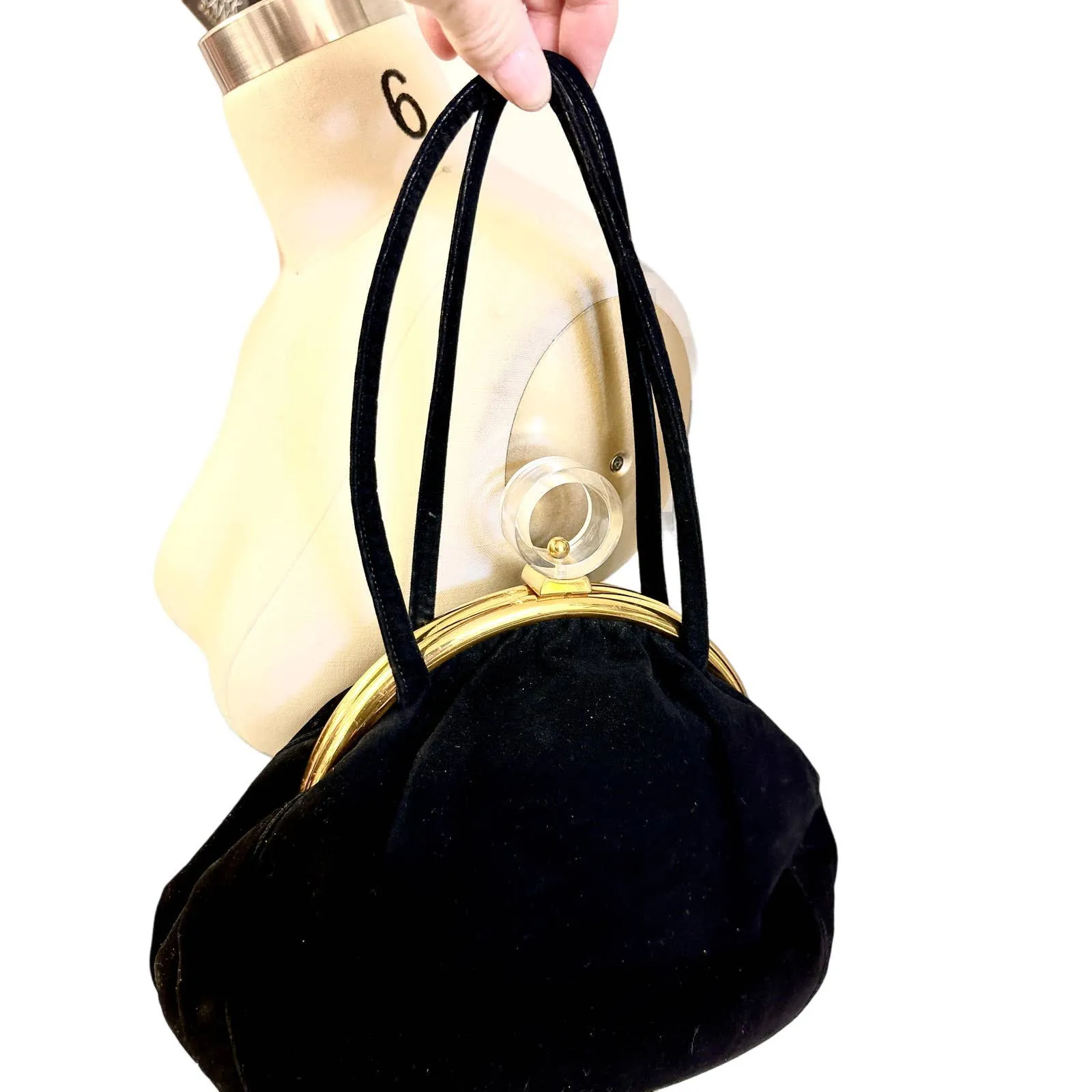 VTG 1940s Black Top Handle Purse Gold Frame Lucite Circle Clasp