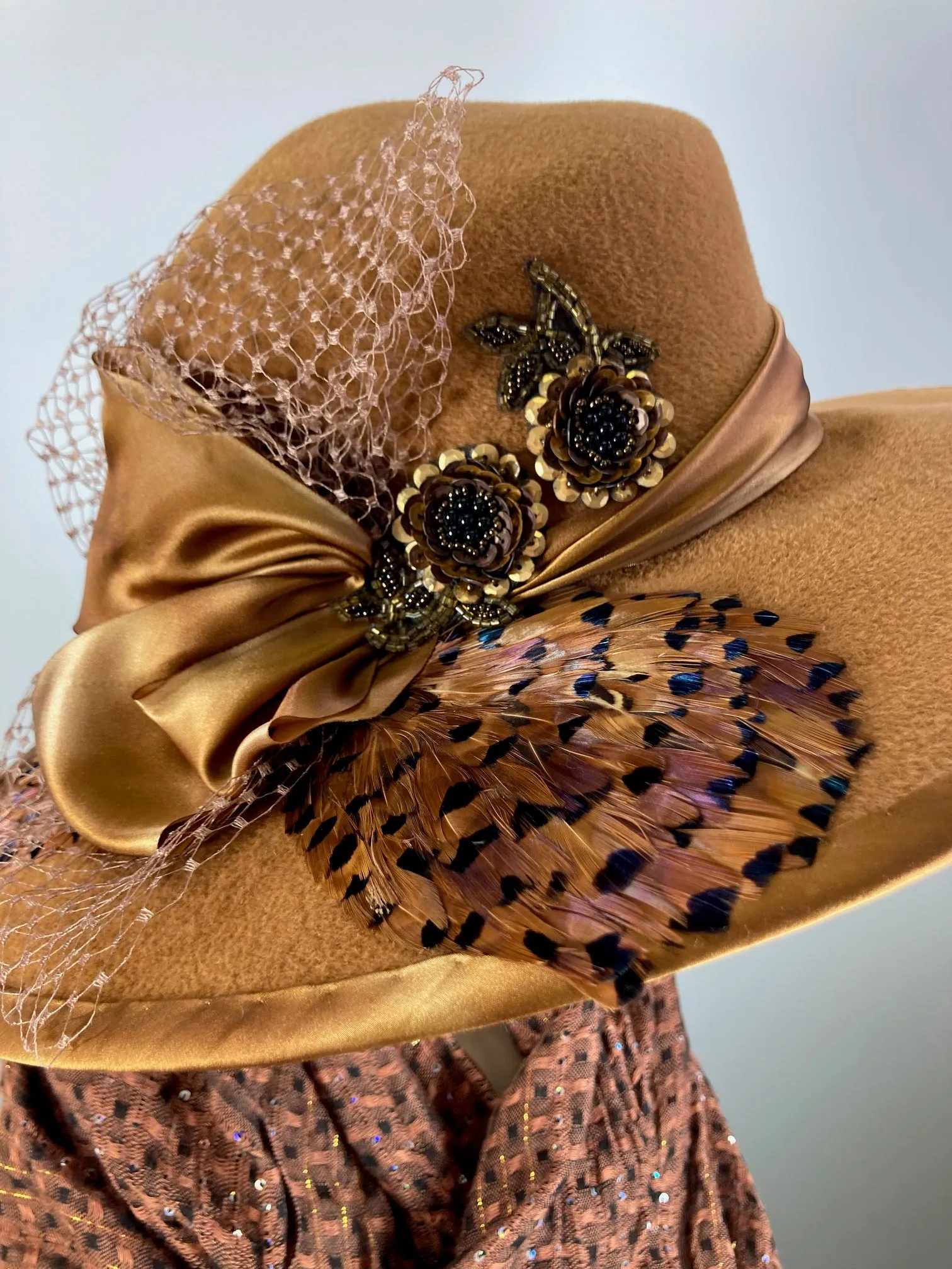 Women's camel winter hat. 1920s style Downton Abbey Caramel wide brim hat. Ladies wool felt statement fashion hat.