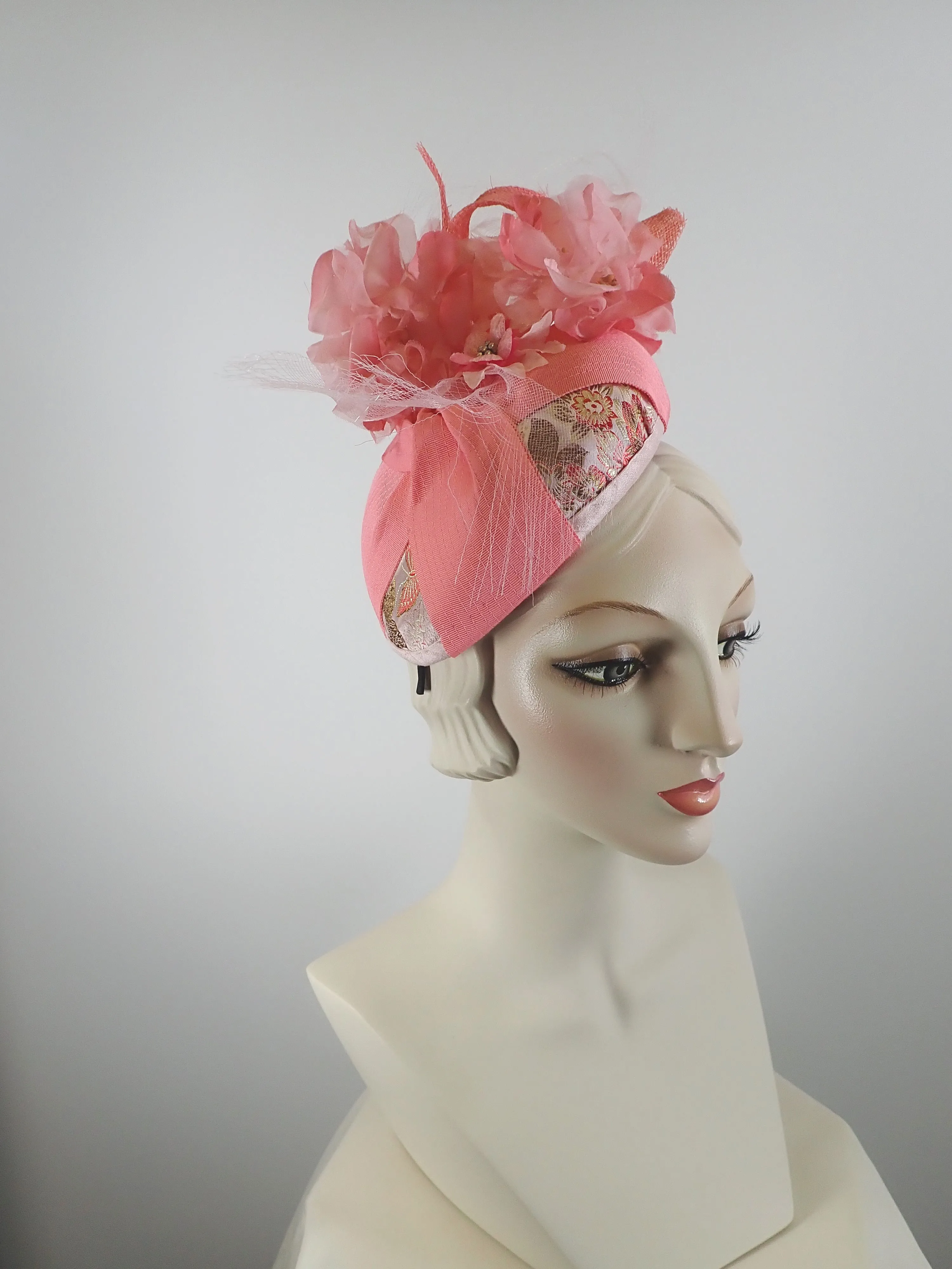 Women's Coral, and Pale Pink Ribbon and Sinamay Fascinator Hat for Kentucky Derby - Summer Fascinator for Church
