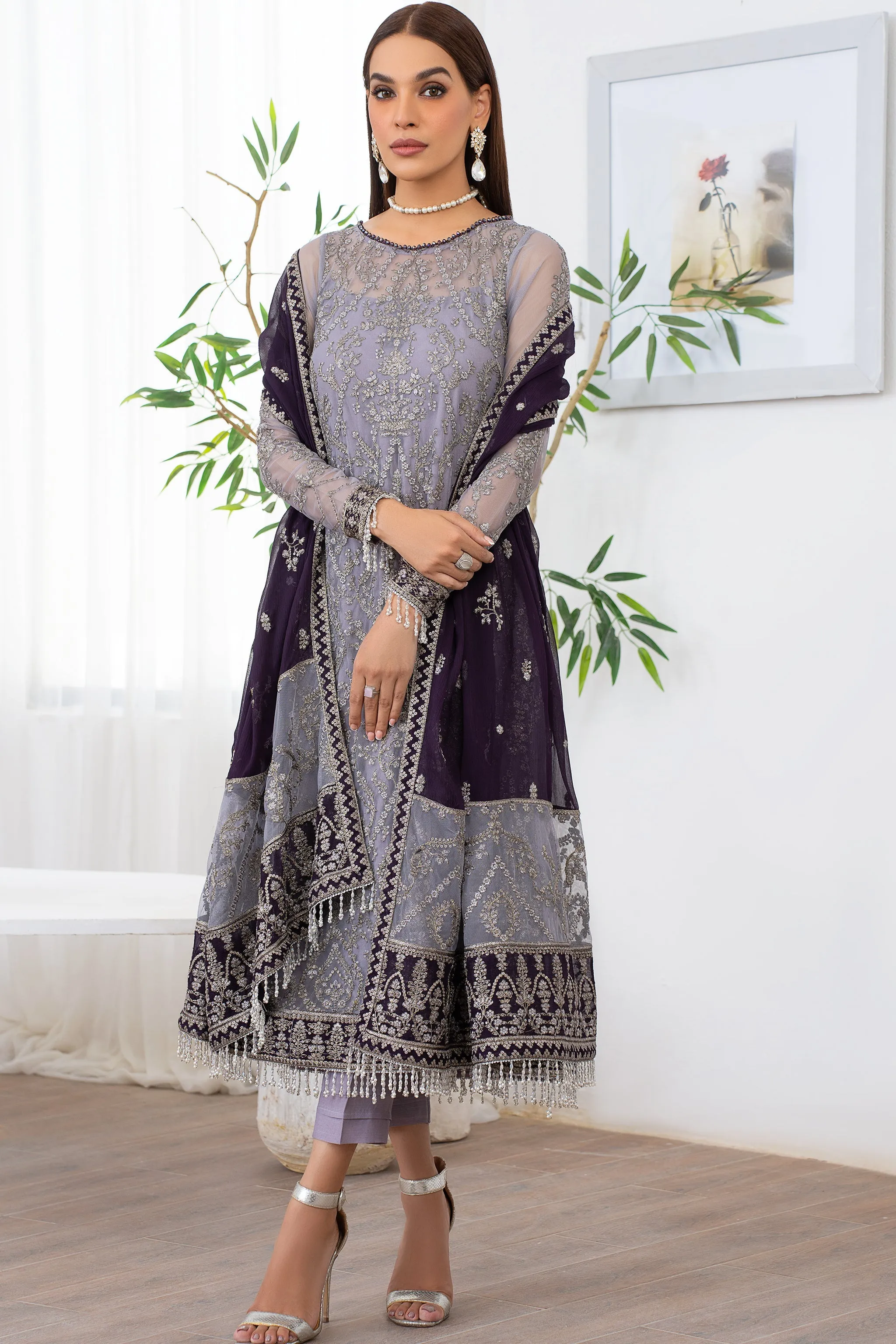 ZLM 08 AYMEL | Zarif Meeral Luxury Formals collection.