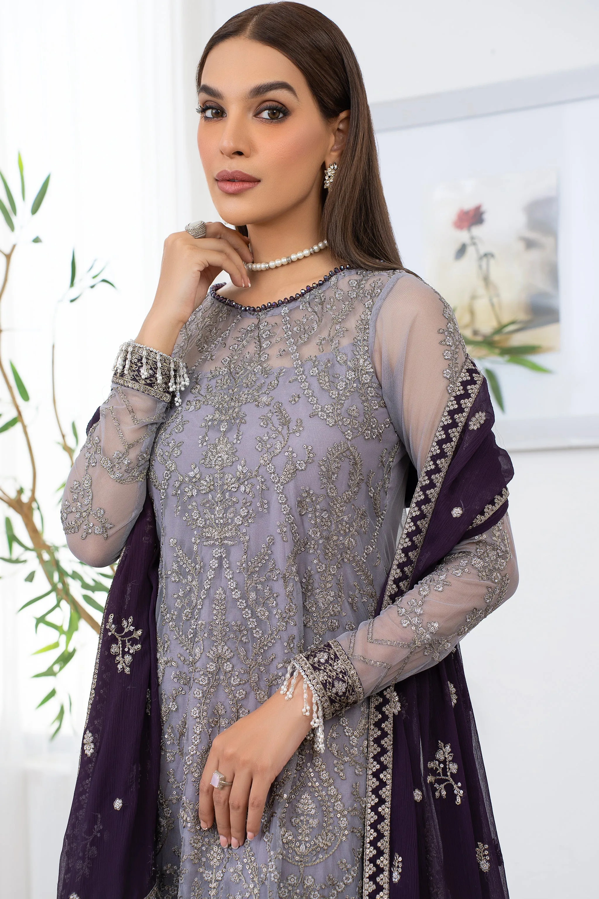ZLM 08 AYMEL | Zarif Meeral Luxury Formals collection.